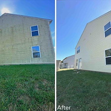 AMAZING-HOUSE-WASH-TRANSFORMATION-IN-BARGERSVILLEINDIANA 0