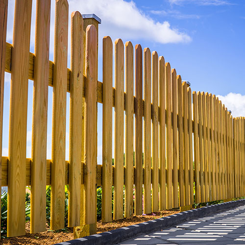 Fence Cleaning Image